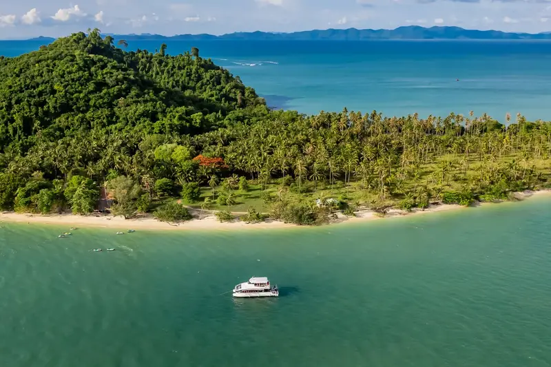 James Bond Islands by catamaran Sawanu, photo 13