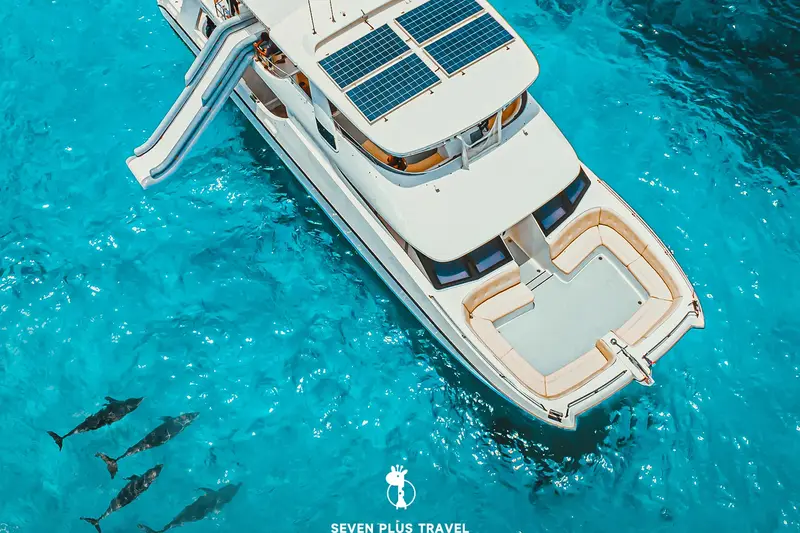 Moonlight Luxury Yacht, photo 2