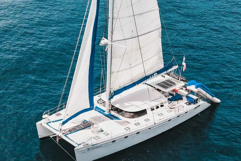 Aeolos catamaran, photo 1